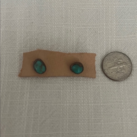 Magnolia Turquoise Studs - Picture 3 of 3